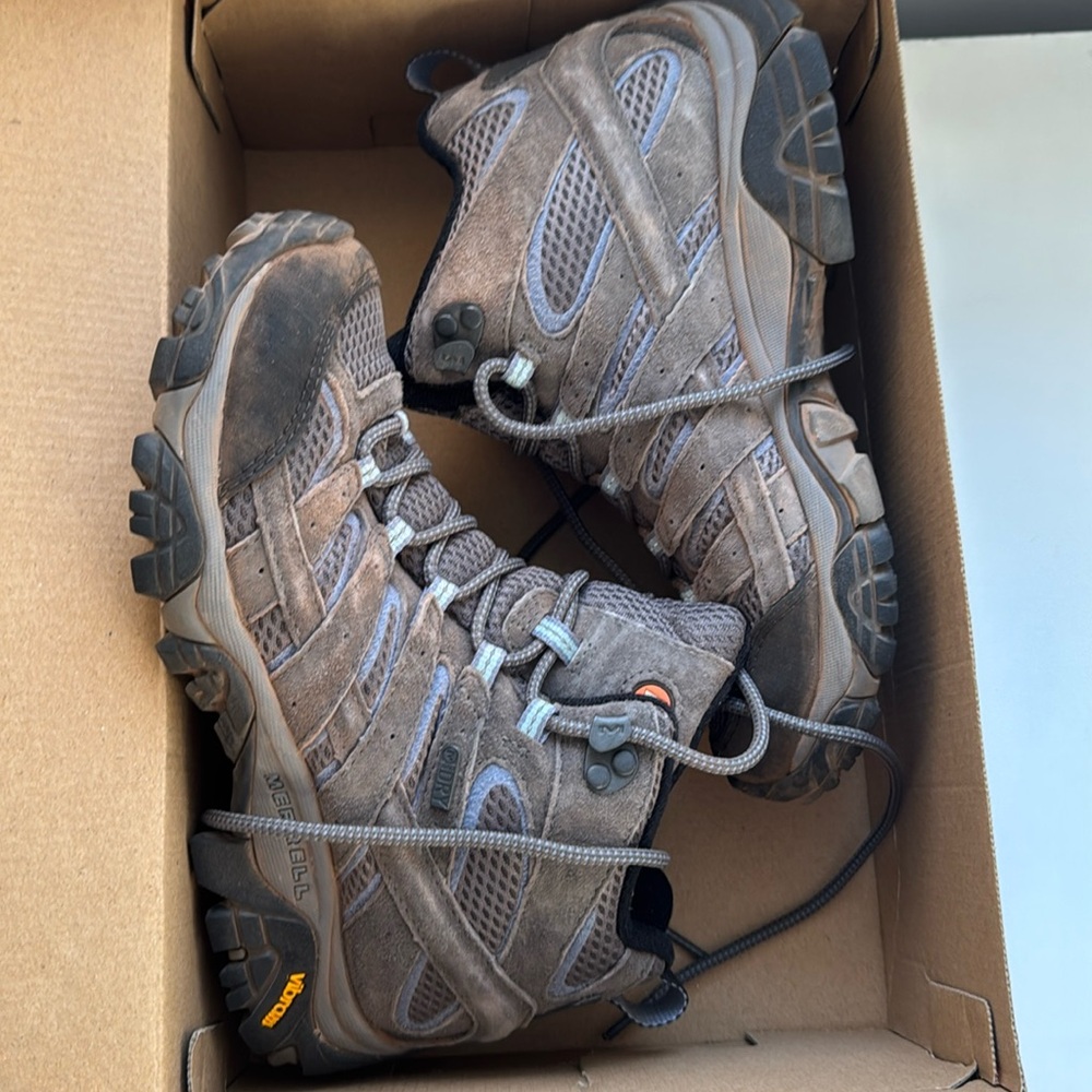 Merrell 7 Hiking Boots